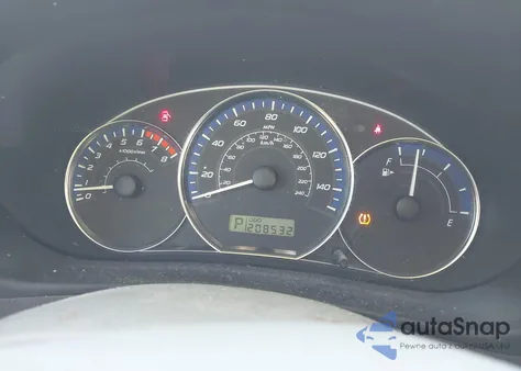 2010 Subaru Forester 2.5X Premium z USA, uszkodzony, nr VIN JF2SH6CC9AH792924